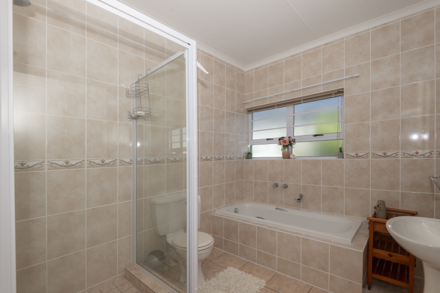 3 Bedroom Property for Sale in Country Club Western Cape